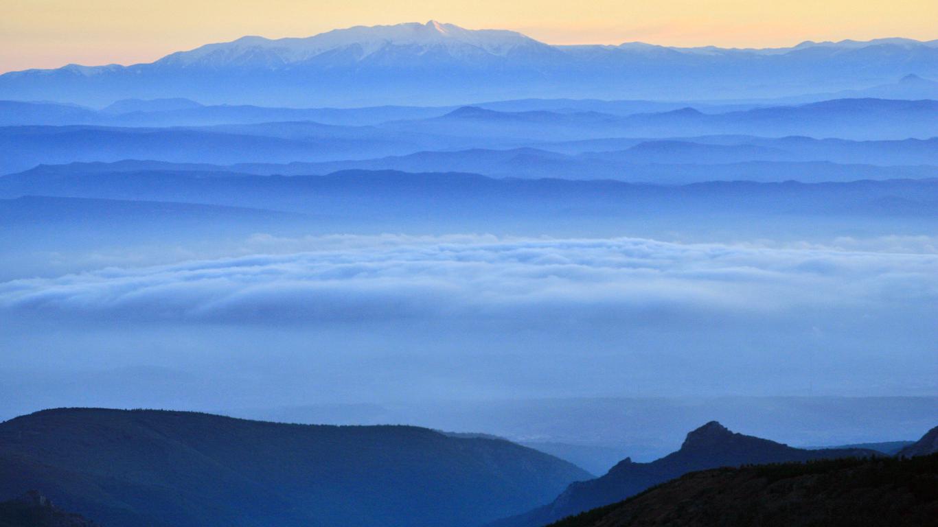 官印财贵人俱全，问能否进入大机关工作？
